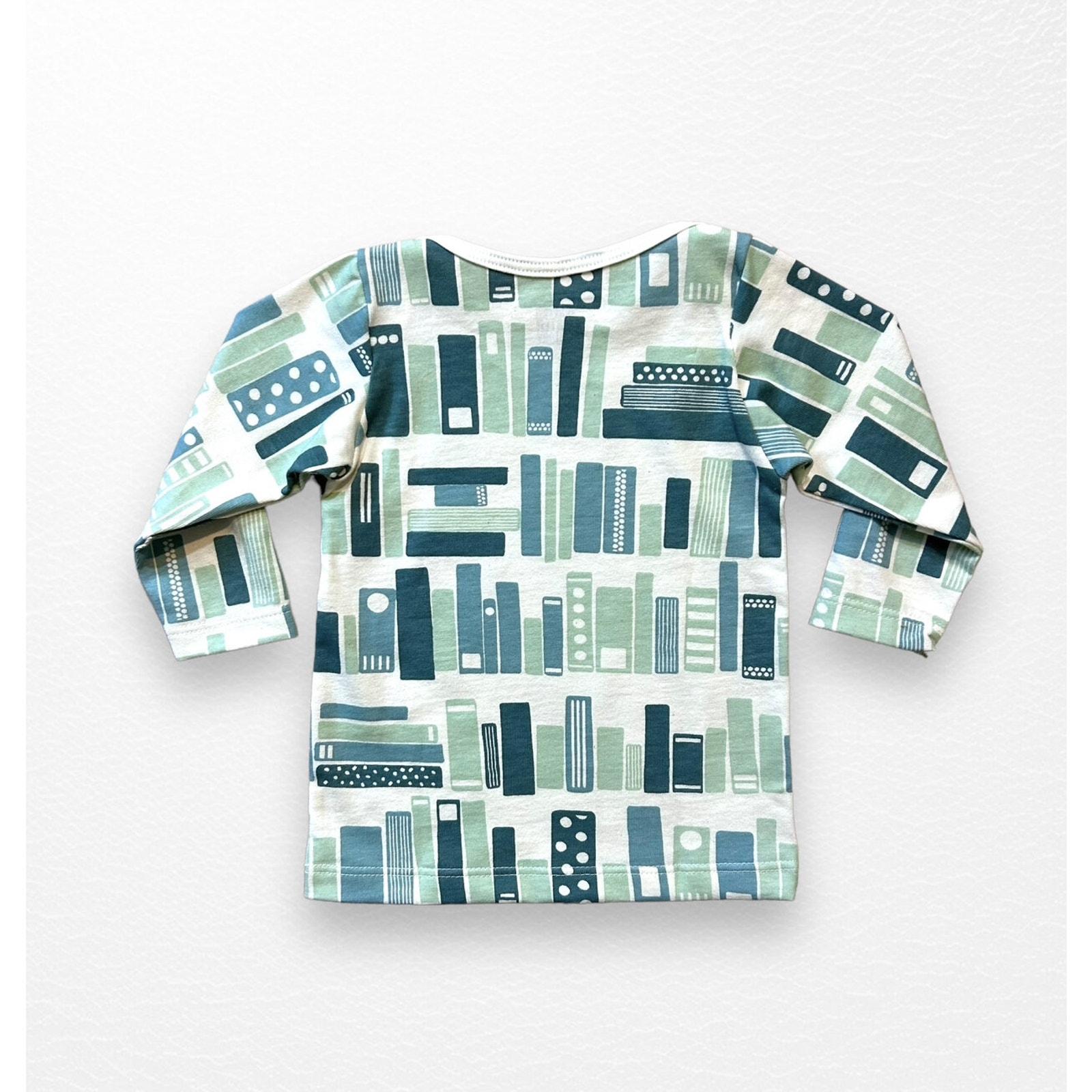 New Winter Water Factory Organic Bookshelf Tee, 3 Months — image 2 of 4